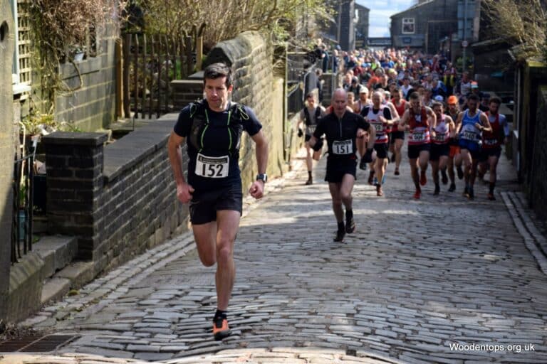 Heptonstall fell race sun 20 mar 0.jpg
